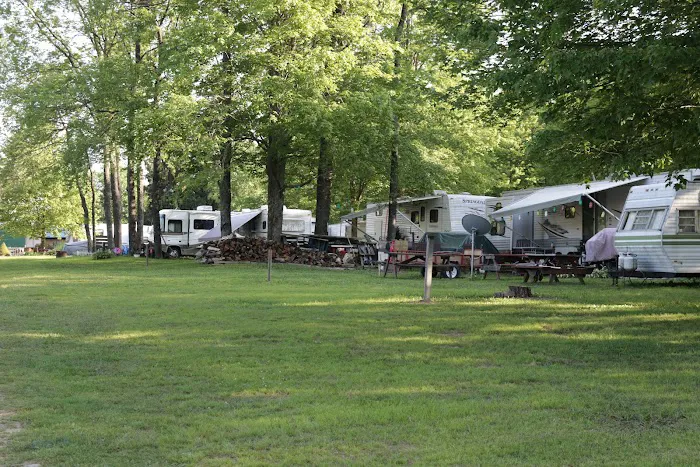 Bettum's Idlewood Family Campground Picture 4