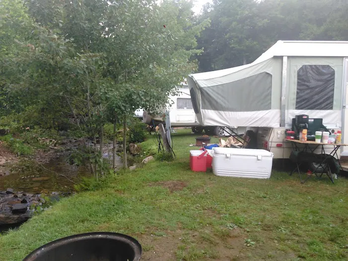 Whispering Winds Campground and Cabins Picture 8