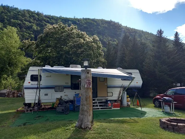 Bit of Heaven Campground Picture 1