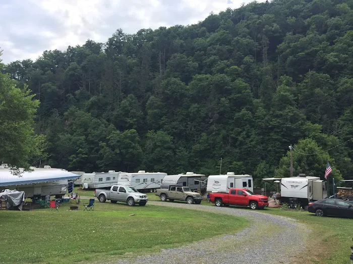 Bit of Heaven Campground Picture 3