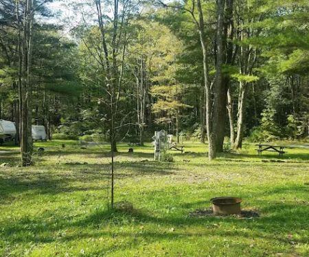 Holiday Pines Campground