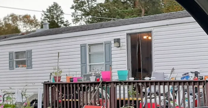 Delsea Woods Mobile Home Park Picture 2