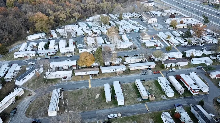 Willow Woods Mobile Home Park Office Picture 5