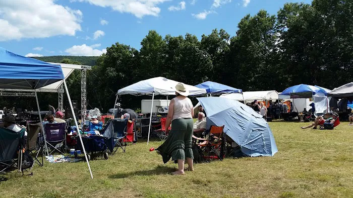 Sunsational Family Campground Picture 10