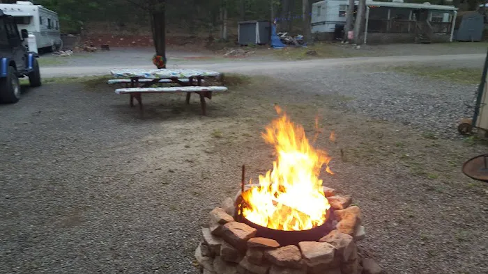 Gray Squirrel Campground Picture 9