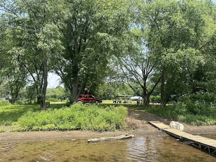 Section 8 Riverlot Picture 3
