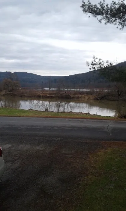 Riverview Campground Picture 7