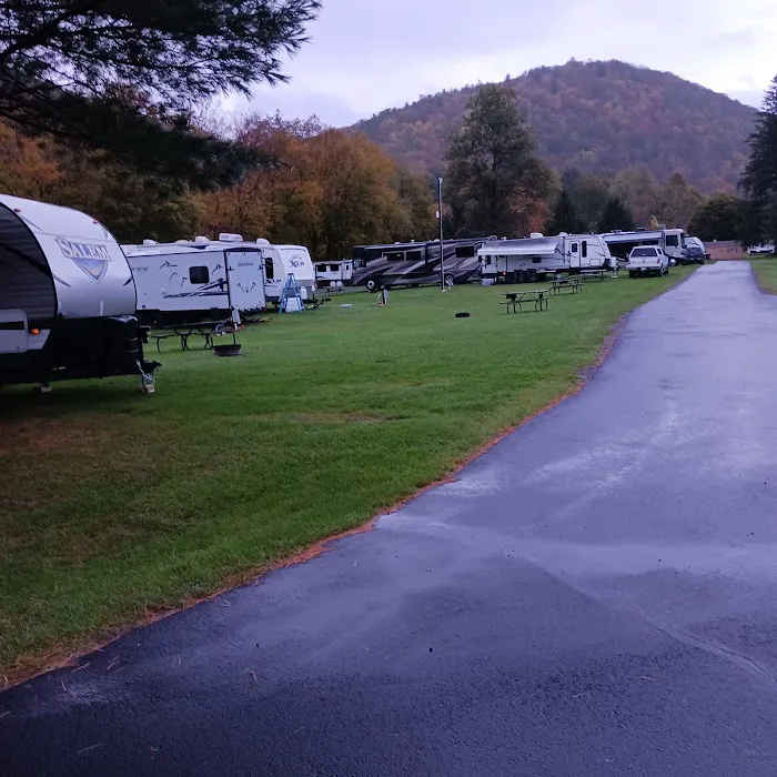 Twin Streams Campground Picture 10