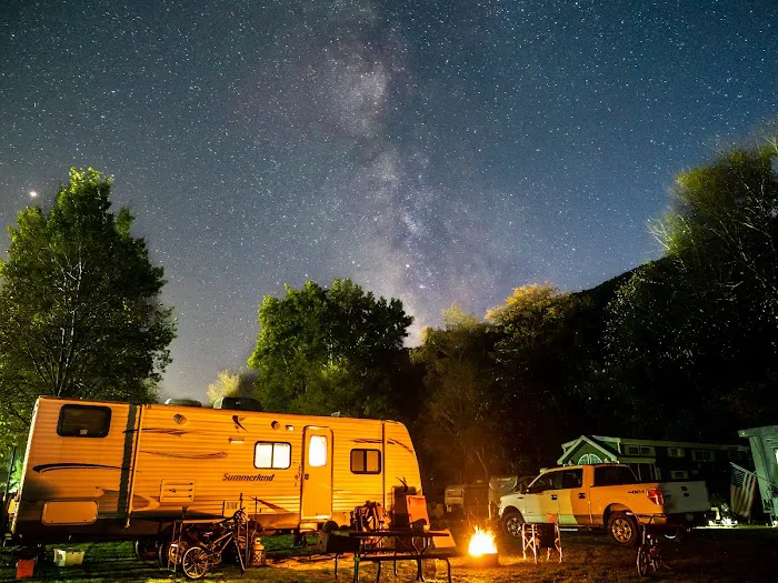 Twin Streams Campground Picture 4