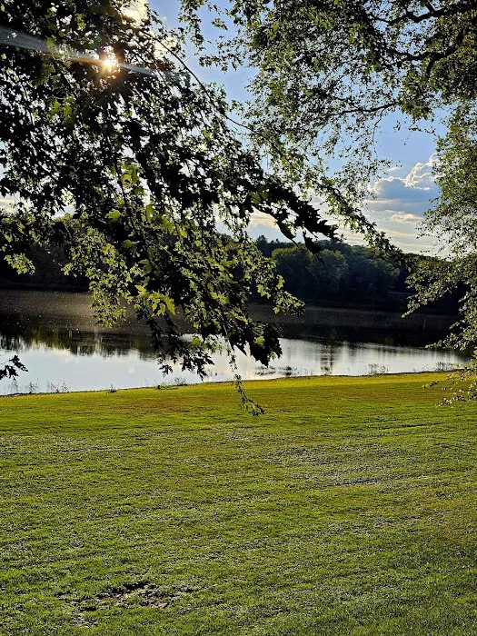 Riverview Campground Picture 5