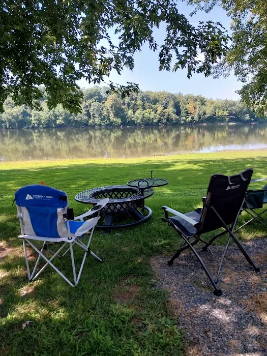 Riverview Campground Picture 6