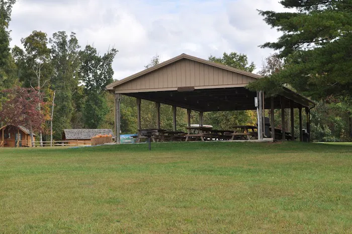 Twin Grove RV Resort & Cottages Picture 2