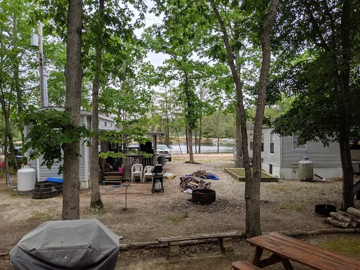 Lazy River Campground Picture 8