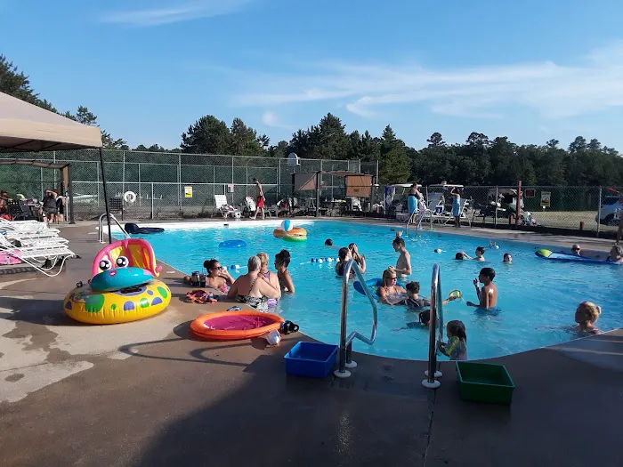 Lazy River Campground Picture 7