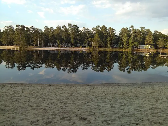 Roamers Beach RV Resort Picture 1