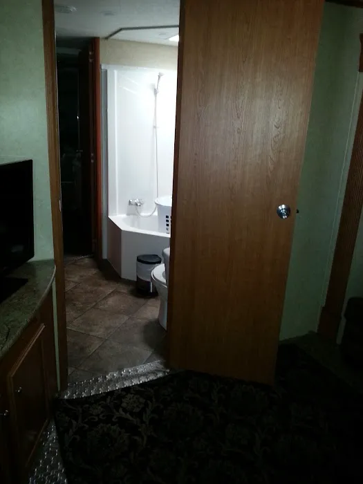 Penn Mobile Home Park Picture 4