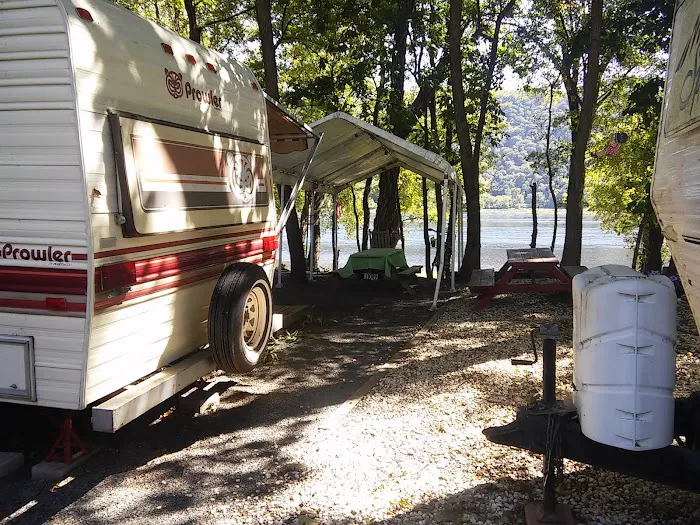 Dressler's Campsites Picture 8