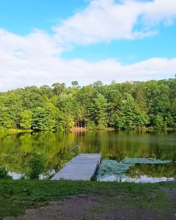 Lake Heron Retreat Picture 3