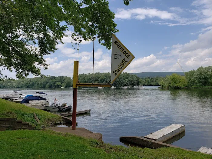 River Edge RV Camp & Marina Picture 8