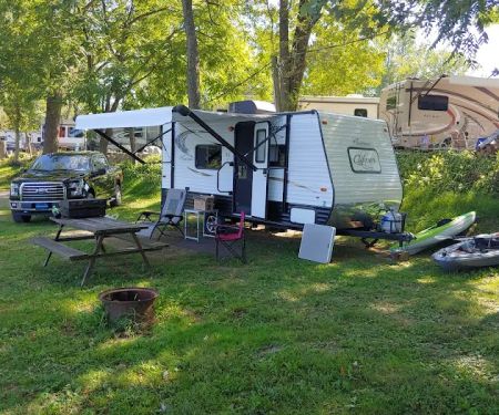 River Edge RV Camp & Marina