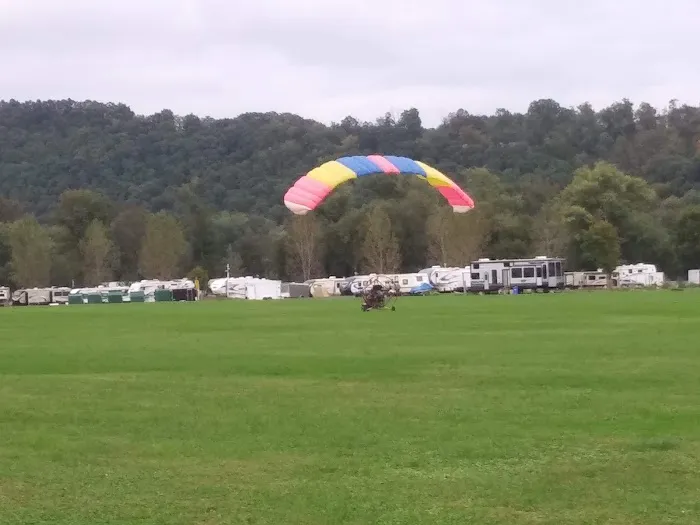 Sunbury Airport Campground Picture 5