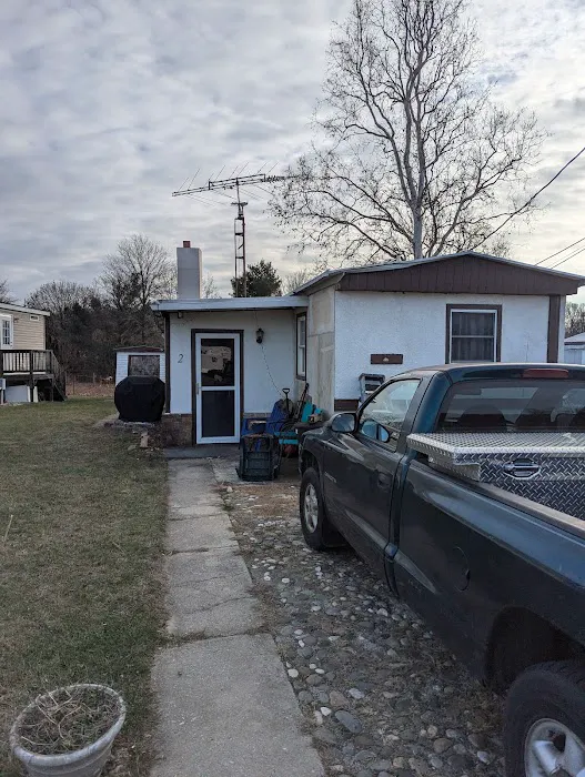 Sunrise Trailer Court Inc Picture 5