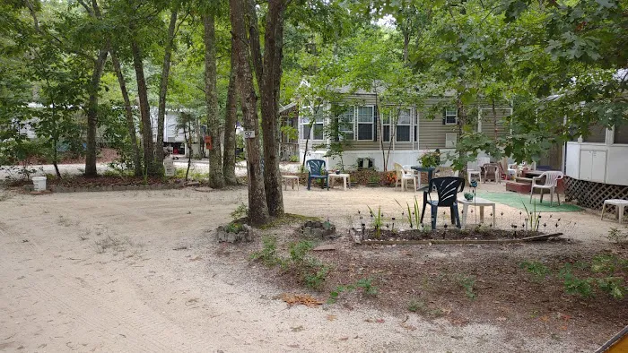 Holiday Haven Campground Picture 3