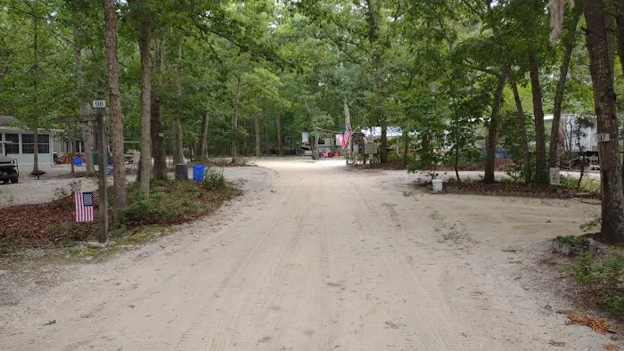 Holiday Haven Campground Picture 2