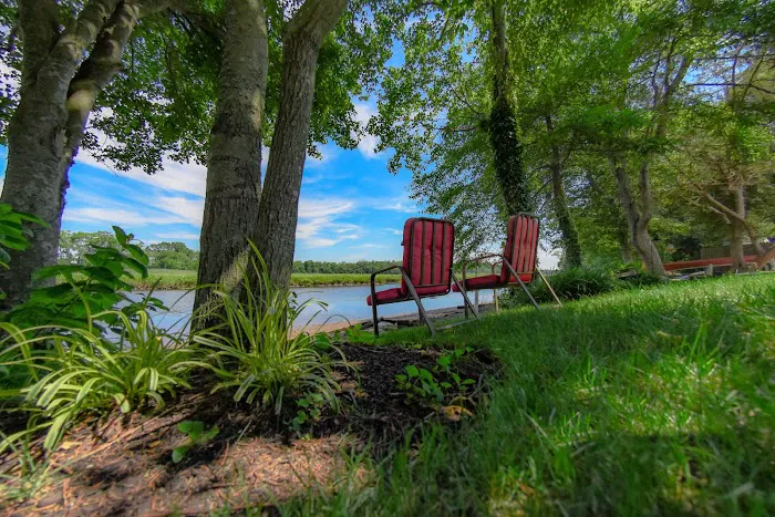 Scenic Riverview Campground Picture 4