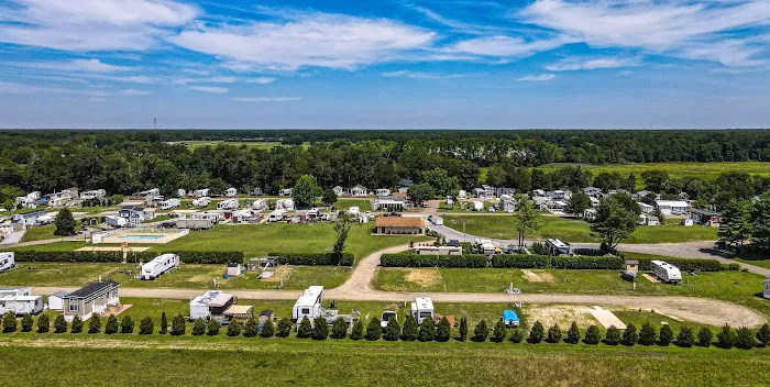 Scenic Riverview Campground Picture 6