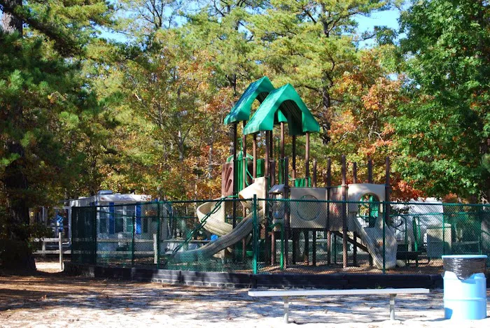 Pleasant Valley Family Campground Picture 6
