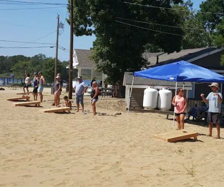 River Beach RV Resort