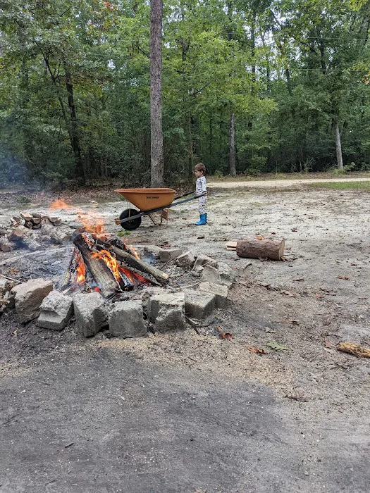 Camp Acagisca Picture 7