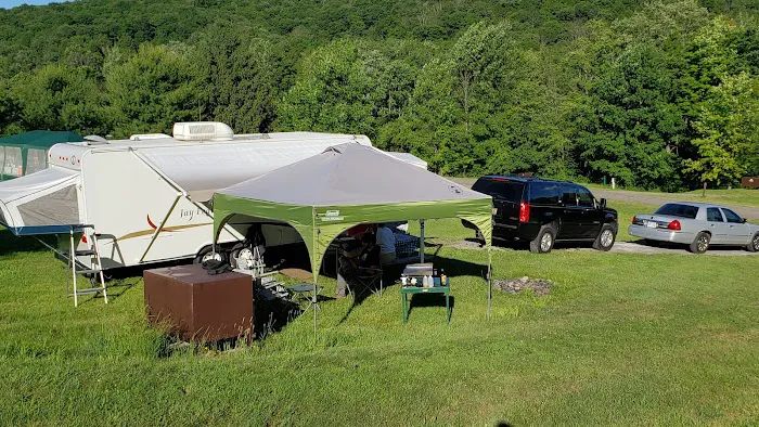 Cain Hollow Campground Picture 8