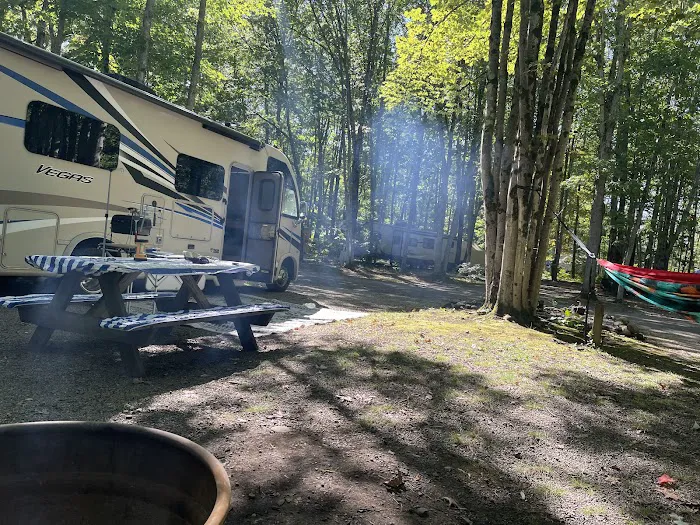 Highbanks Campground Picture 3