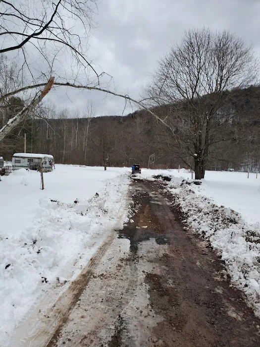 Almost Heaven Campground Picture 5