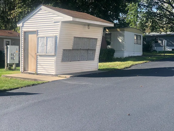 Valley View Tuckerton Mobile Home Park Picture 8