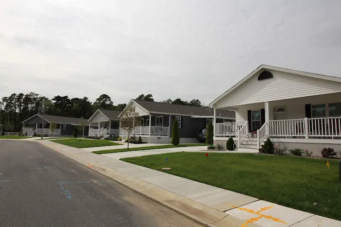 Oak Forest II Manufactured Home Community Picture 8
