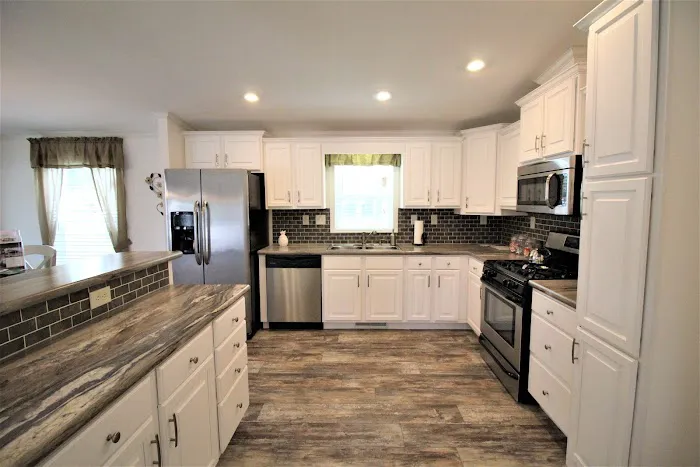 Oak Forest II Manufactured Home Community Picture 10