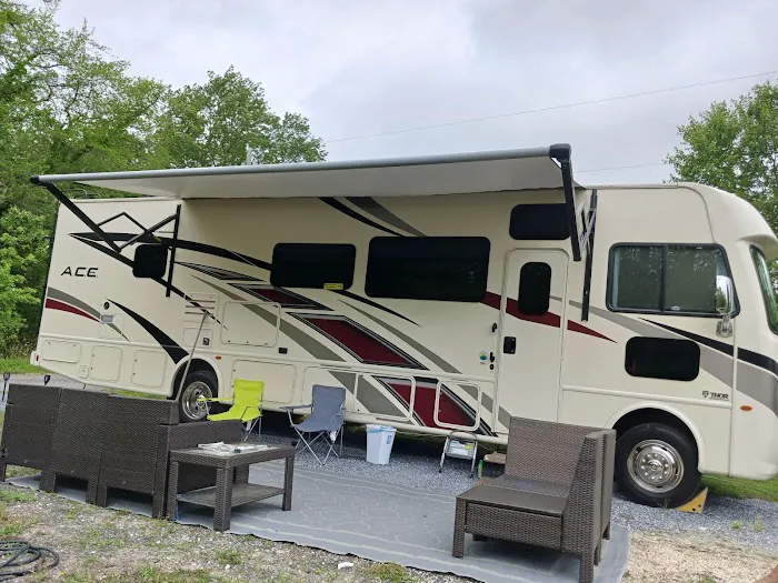 Sleepy Hollow Campground Picture 7