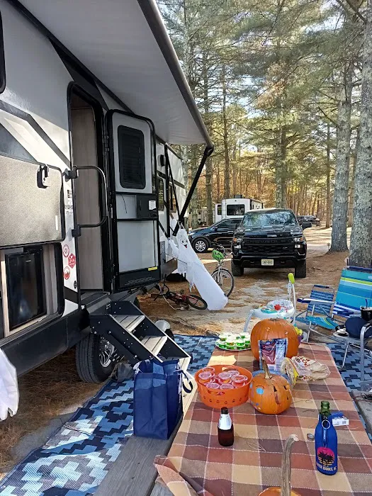 Holly Acres Campground Picture 2