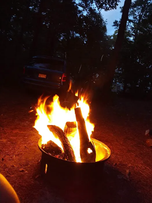 Pilgrim Lake Campgrounds Picture 5