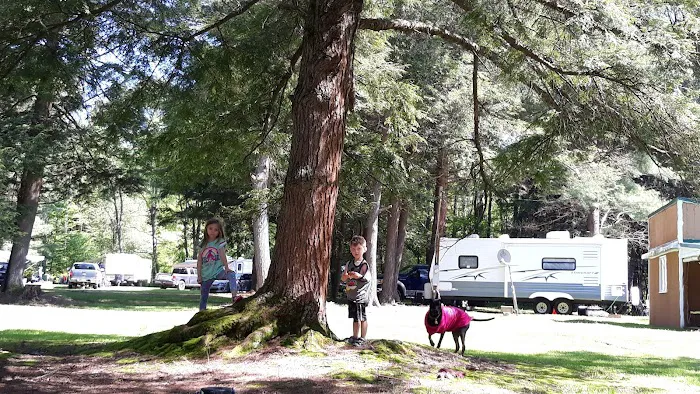 Hemlock Lakes Campground Picture 10