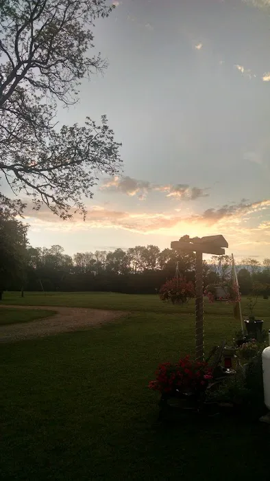 Leisure Lake Campground Picture 8