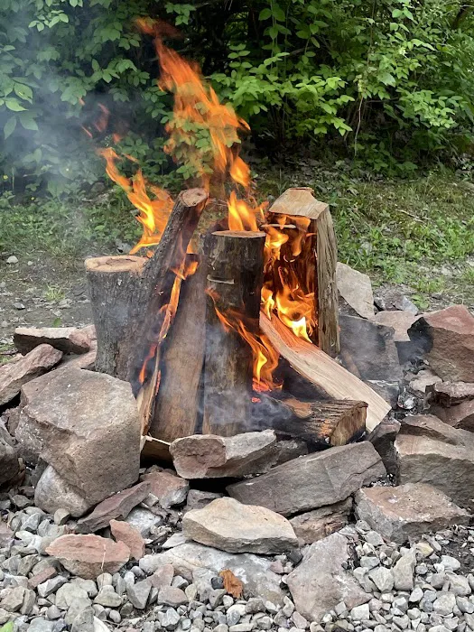 Evergreen Trails Campgrounds Picture 3