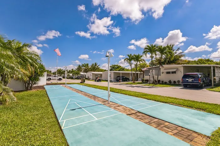 Tidewater 55+ Lifestyle Community Picture 7