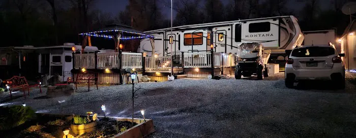 Dutch Valley RV Park Picture 5