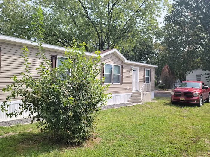 Delilah Terrace MHP Picture 2