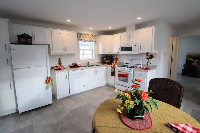 Harbor Crossings Manufactured Home Community Picture 2