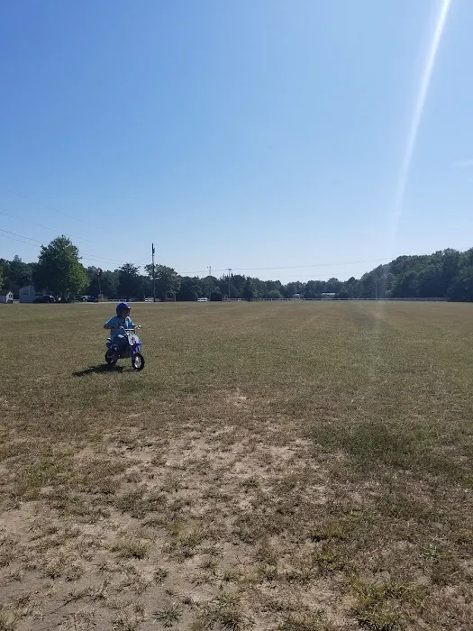 Red Oak Shores Campground Picture 9